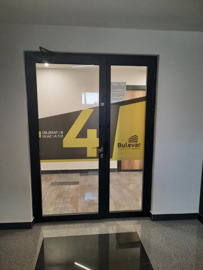 Apartman Bulevar Sarajevo - Free Parking Exterior foto